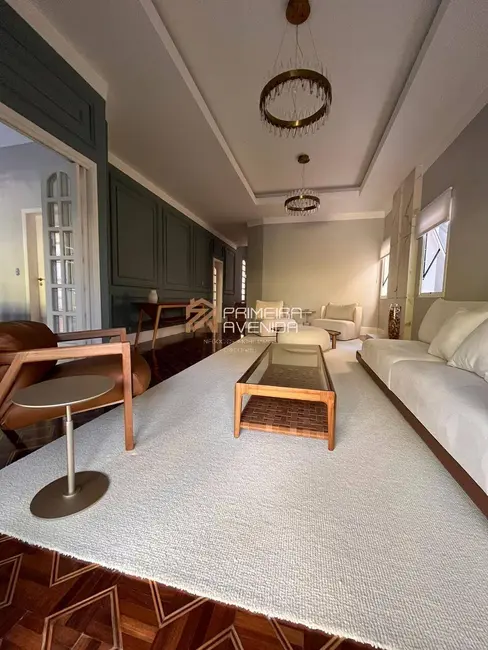 Foto 5 de Casa com 4 quartos à venda, 350m2 em Sao Jose Dos Campos - SP