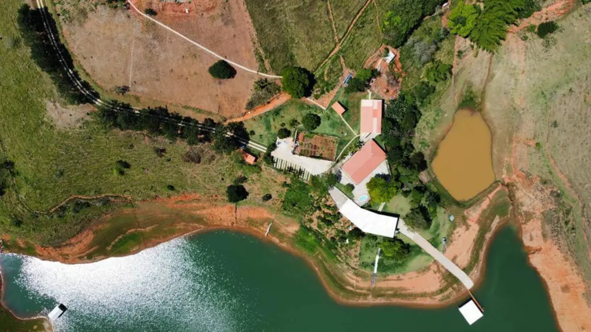 Foto 9 de Sítio / Rancho à venda, 1500m2 em Sao Jose Dos Campos - SP