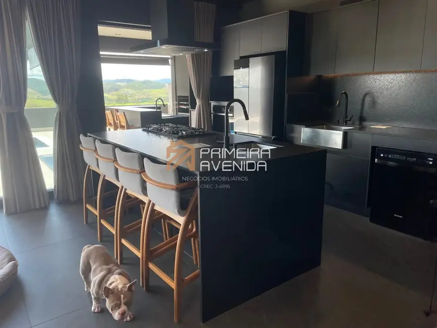 Foto 7 de Casa com 4 quartos à venda, 400m2 em Sao Jose Dos Campos - SP