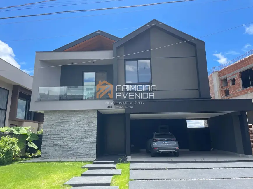 Foto 1 de Casa com 4 quartos à venda, 400m2 em Sao Jose Dos Campos - SP