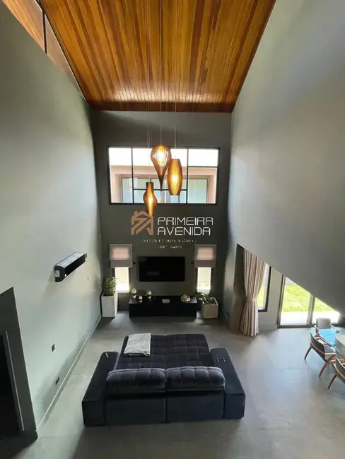 Foto 5 de Casa com 4 quartos à venda, 400m2 em Sao Jose Dos Campos - SP