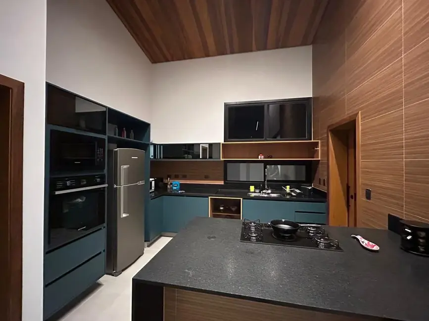 Foto 7 de Casa de Condomínio com 4 quartos à venda, 288m2 em Condomínio Residencial Ecopark Bourbon, Cacapava - SP