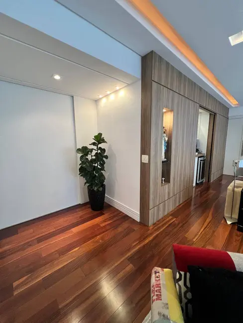 Apartamento com 3 quartos à venda, 142m2 em Sao Jose Dos Campos - SP - imagem 4 Foto 4 de Apartamento com 3 quartos à venda, 142m2 em Sao Jose Dos Campos - SP