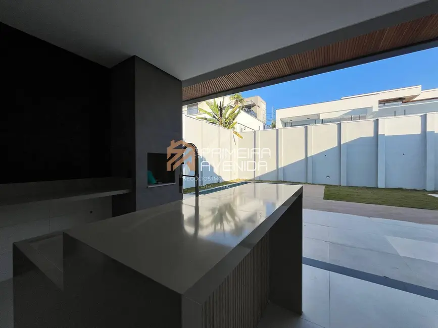 Foto 6 de Casa de Condomínio com 4 quartos à venda, 300m2 em Sao Jose Dos Campos - SP