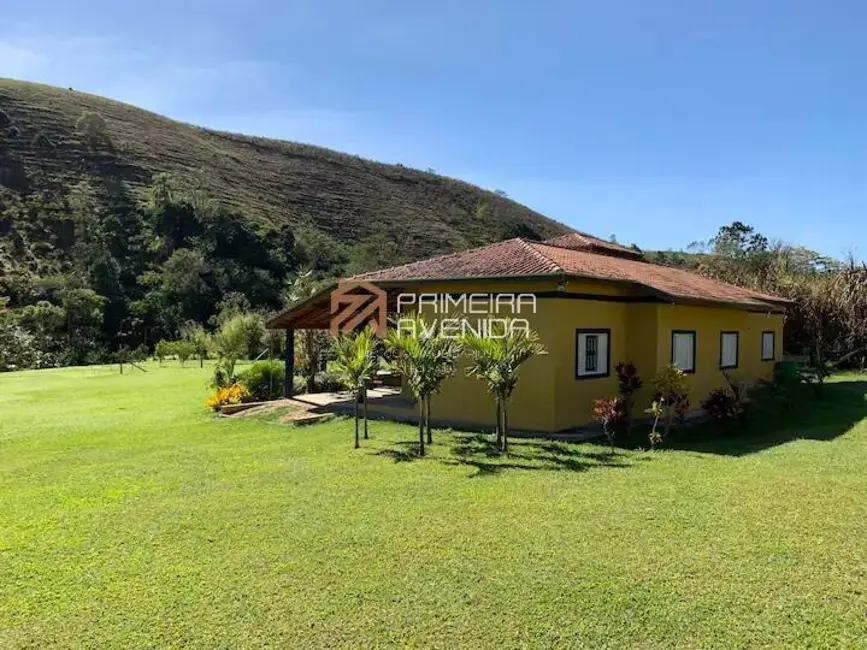 Foto 2 de Sítio / Rancho com 3 quartos à venda, 150m2 em Sao Jose Dos Campos - SP