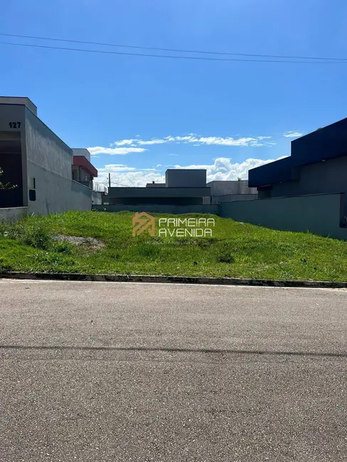 Foto 2 de Lote de Condomínio à venda, 300m2 em Cacapava - SP