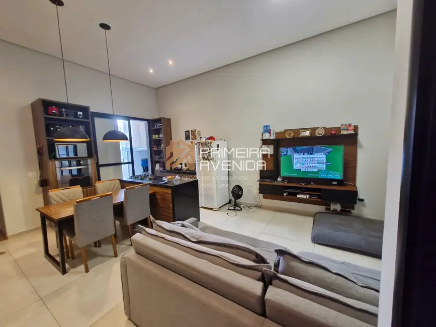 Foto 3 de Casa com 3 quartos à venda, 125m2 em Sao Jose Dos Campos - SP