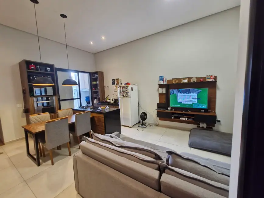 Foto 3 de Casa com 3 quartos à venda, 125m2 em Sao Jose Dos Campos - SP