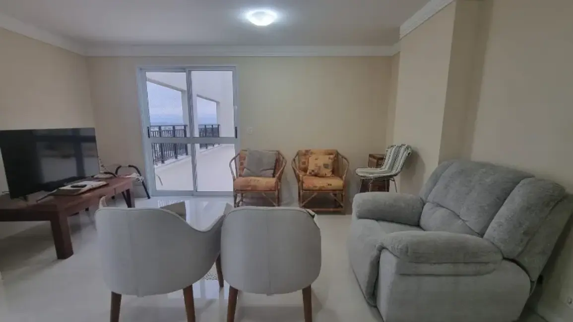 Foto 3 de Apartamento com 4 quartos à venda, 243m2 em Sao Jose Dos Campos - SP