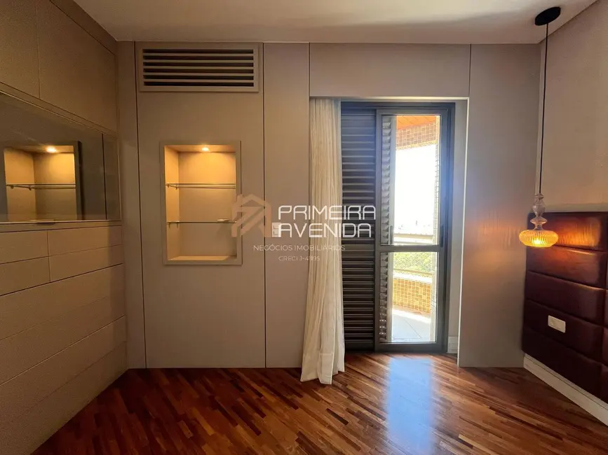 Apartamento com 4 quartos à venda, 204m2 em Sao Jose Dos Campos - SP - imagem 4 Foto 4 de Apartamento com 4 quartos à venda, 204m2 em Sao Jose Dos Campos - SP