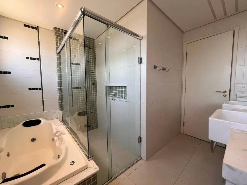 Foto 6 de Apartamento com 4 quartos à venda, 204m2 em Sao Jose Dos Campos - SP