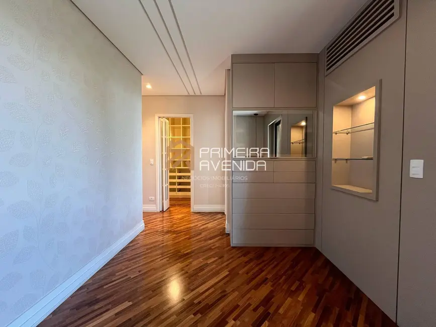 Apartamento com 4 quartos à venda, 204m2 em Sao Jose Dos Campos - SP - imagem 5 Foto 5 de Apartamento com 4 quartos à venda, 204m2 em Sao Jose Dos Campos - SP