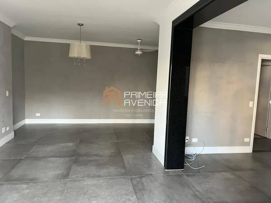 Apartamento com 3 quartos à venda, 130m2 em Sao Jose Dos Campos - SP - imagem 4 Foto 4 de Apartamento com 3 quartos à venda, 130m2 em Sao Jose Dos Campos - SP