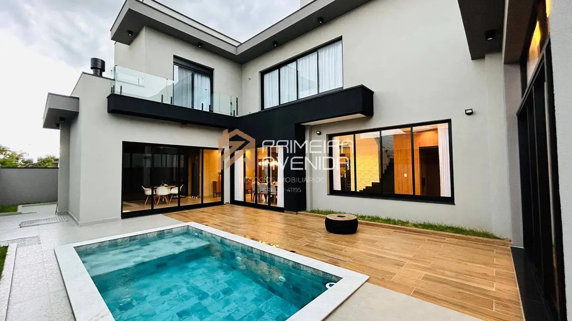 Foto 2 de Casa com 3 quartos à venda, 323m2 em Sao Jose Dos Campos - SP