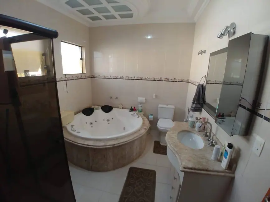 Foto 9 de Casa com 4 quartos à venda, 340m2 em Jardim Altos de Santana II, Jacarei - SP