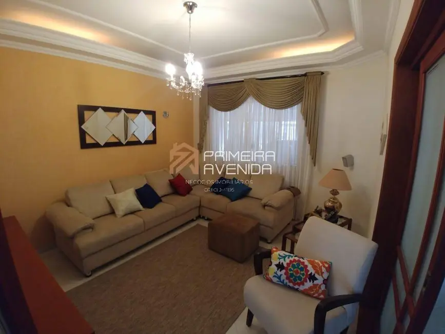 Foto 3 de Casa com 4 quartos à venda, 340m2 em Jardim Altos de Santana II, Jacarei - SP