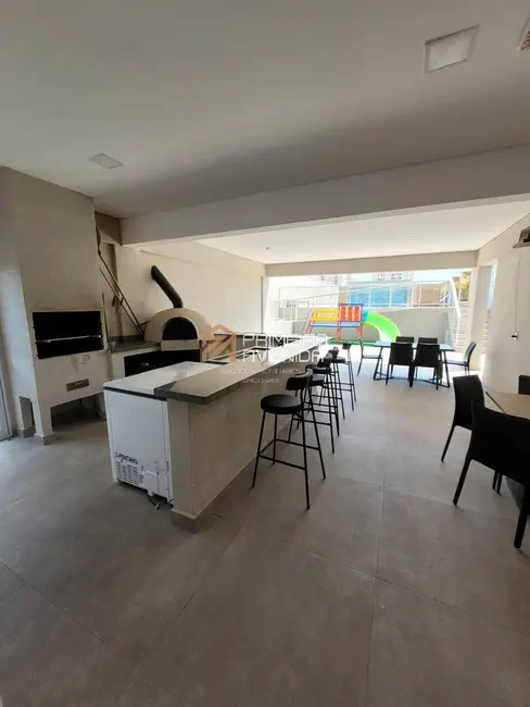 Apartamento com 3 quartos para alugar, 102m2 em Vila Aprazível, Jacarei - SP - imagem 8 Foto 8 de Apartamento com 3 quartos para alugar, 102m2 em Vila Aprazível, Jacarei - SP