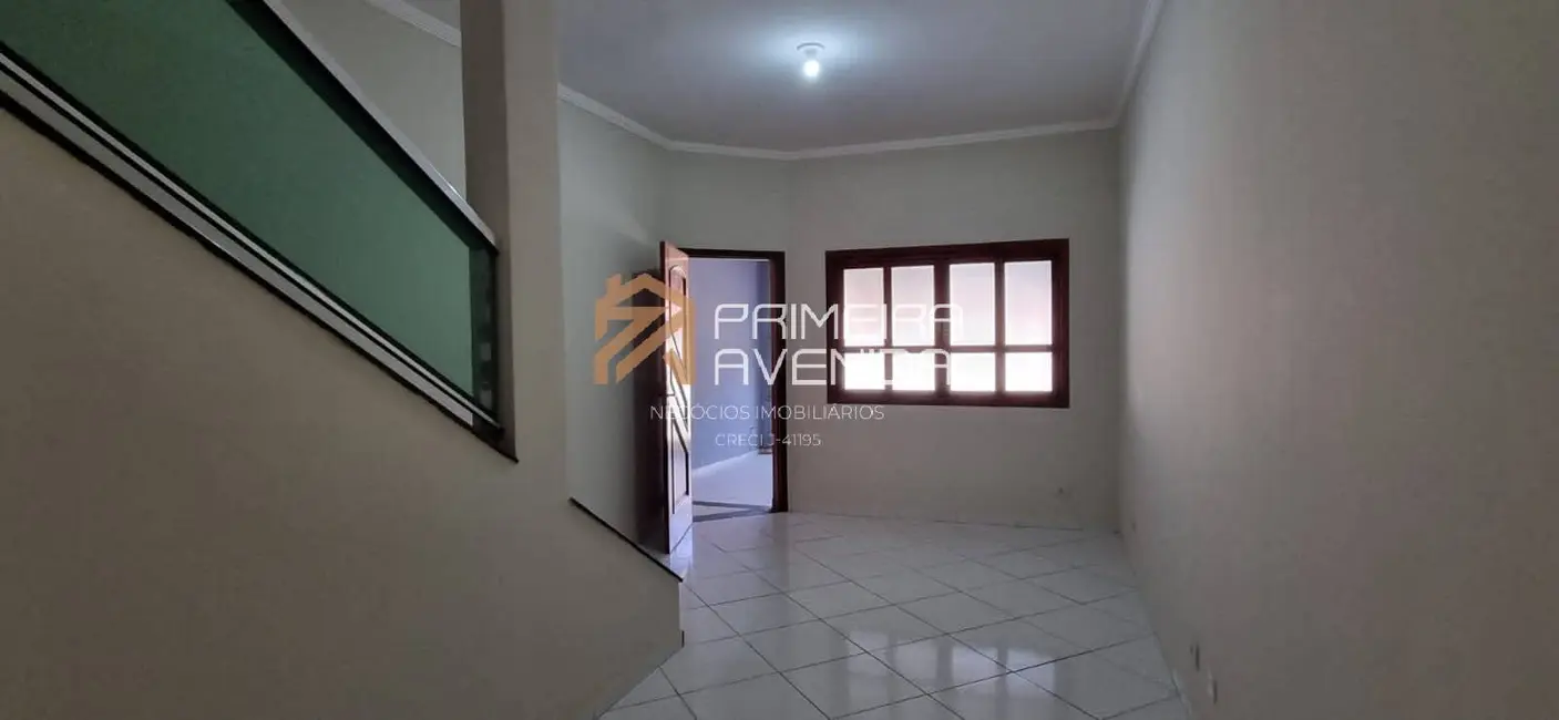 Foto 3 de Sobrado com 4 quartos à venda, 120m2 em Sao Jose Dos Campos - SP