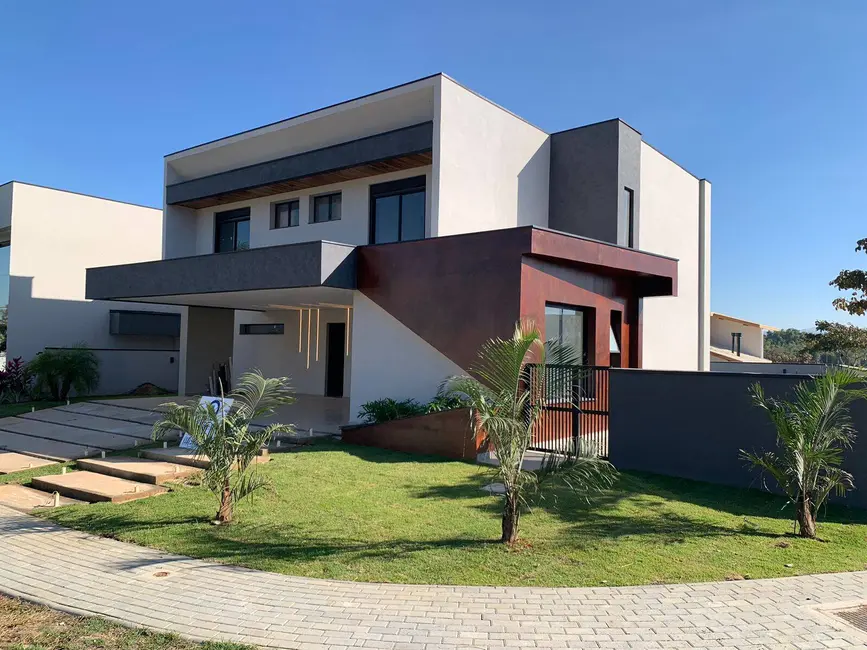 Foto 2 de Casa com 5 quartos à venda, 400m2 em Sao Jose Dos Campos - SP