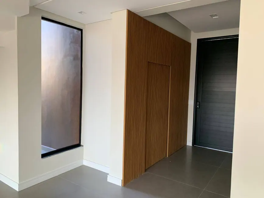 Foto 6 de Casa com 5 quartos à venda, 400m2 em Sao Jose Dos Campos - SP