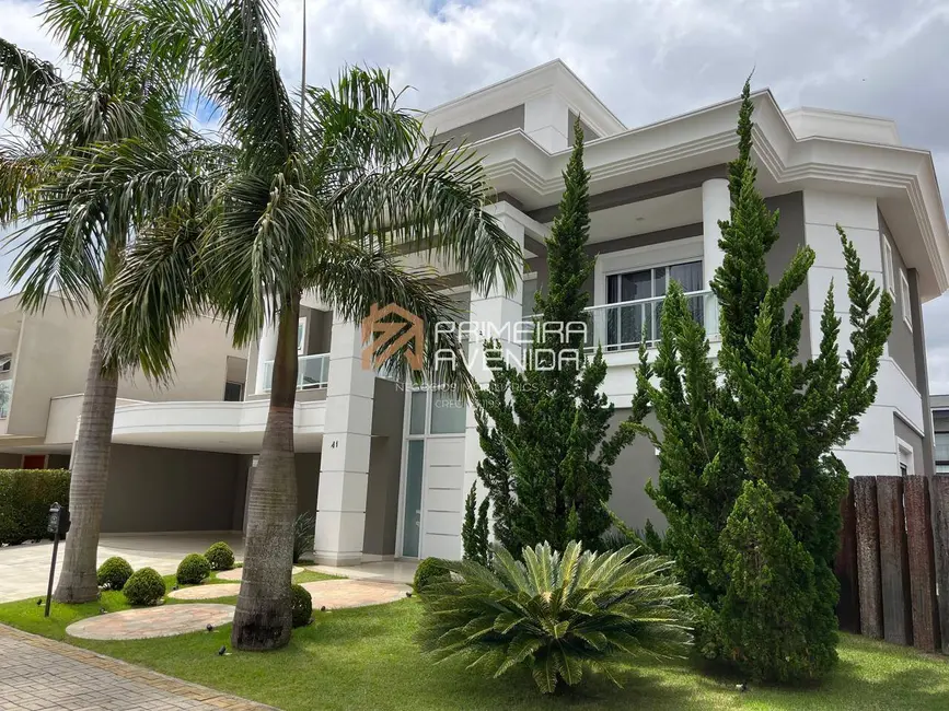 Casa com 5 quartos à venda, 375m2 em Sao Jose Dos Campos - SP - imagem 1 Foto 1 de Casa com 5 quartos à venda, 375m2 em Sao Jose Dos Campos - SP