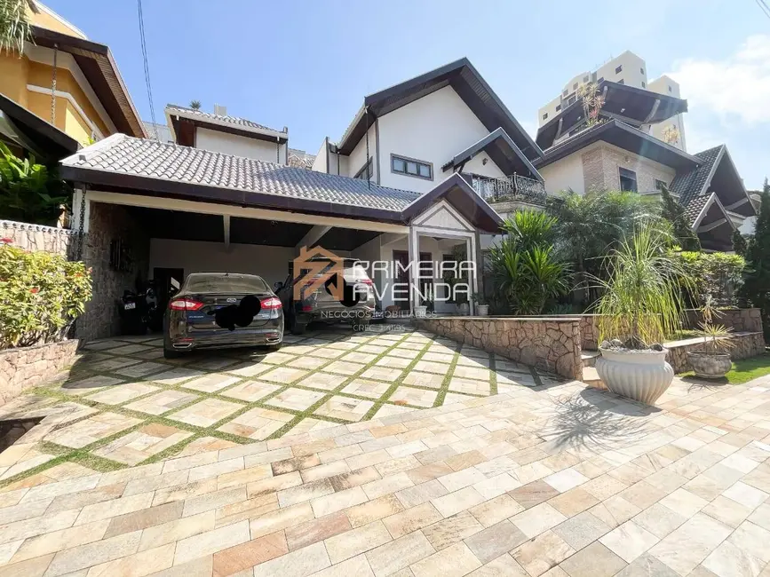 Casa com 4 quartos para alugar, 322m2 em Sao Jose Dos Campos - SP - imagem 2 Foto 2 de Casa com 4 quartos para alugar, 322m2 em Sao Jose Dos Campos - SP