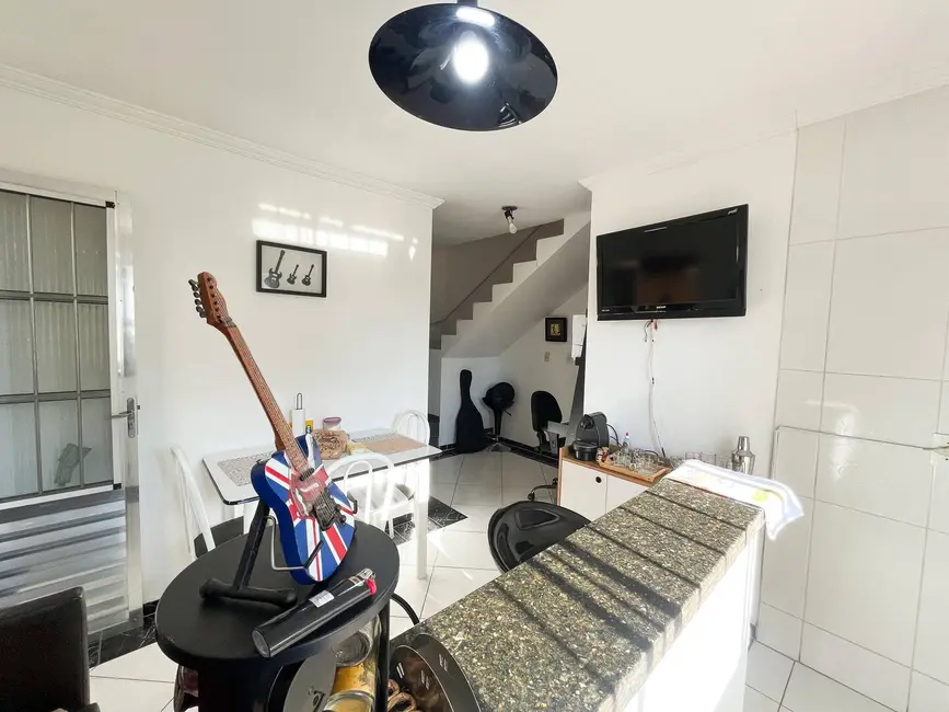 Foto 3 de Casa com 2 quartos à venda, 54m2 em Sao Jose Dos Campos - SP