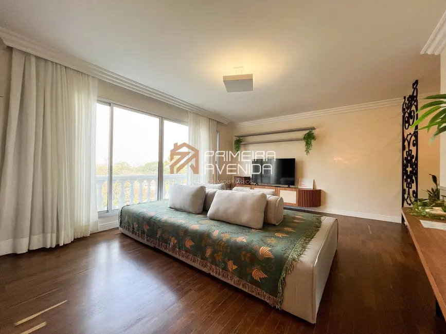 Foto 2 de Apartamento com 4 quartos à venda, 247m2 em Sao Jose Dos Campos - SP