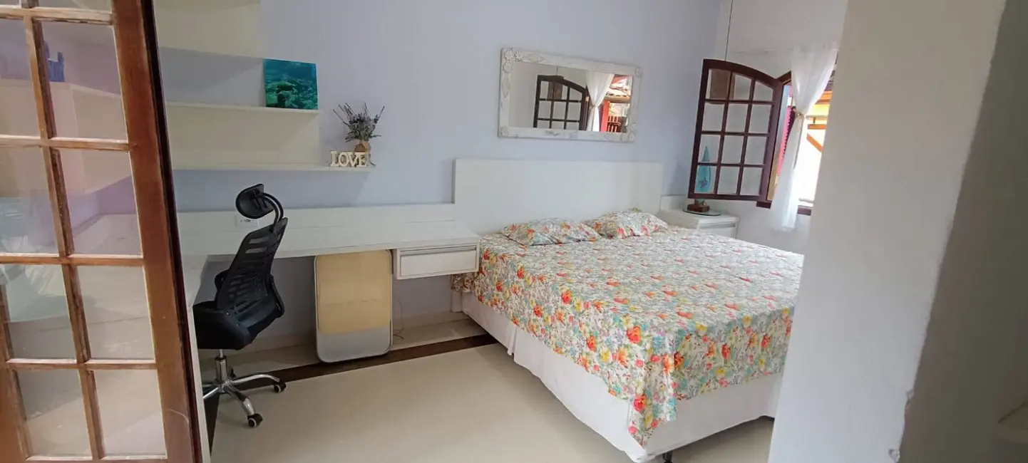 Foto 6 de Casa com 3 quartos à venda em Ubatuba - SP