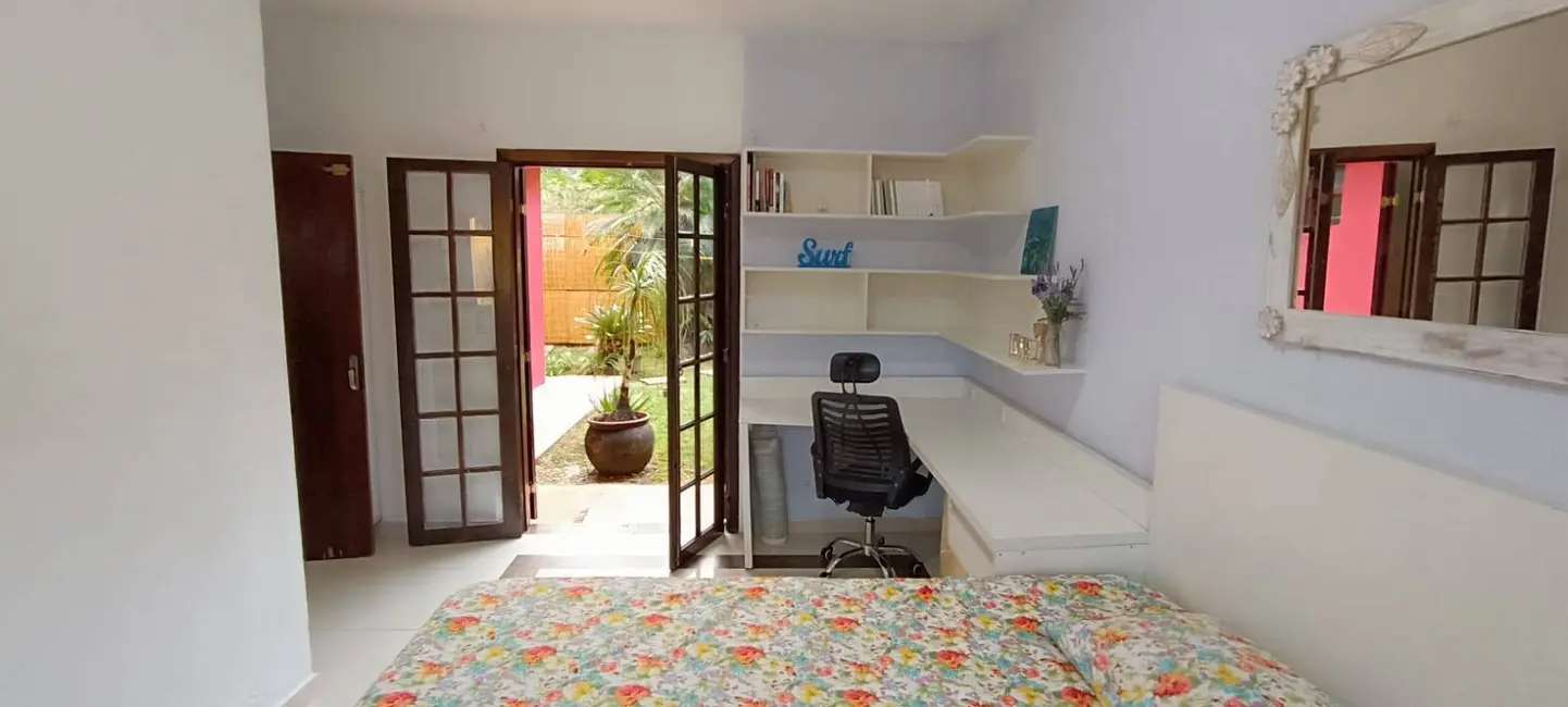 Foto 7 de Casa com 3 quartos à venda em Ubatuba - SP