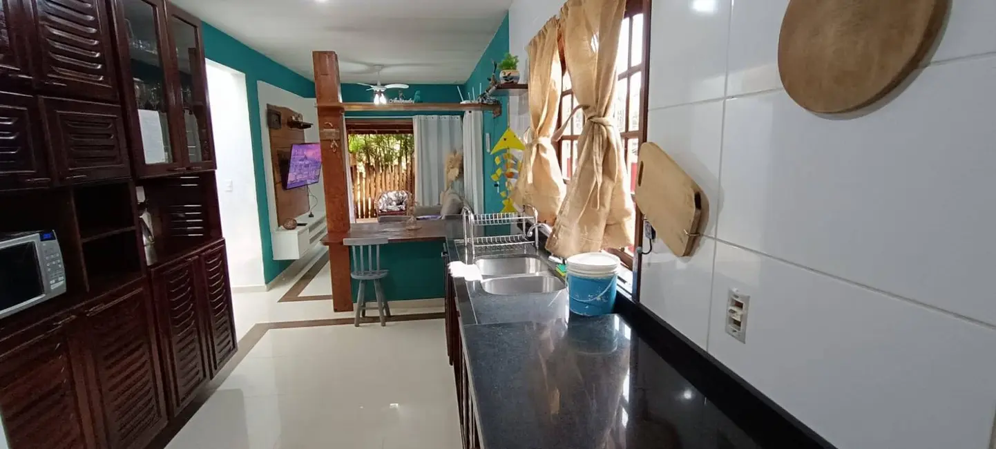 Foto 5 de Casa com 3 quartos à venda em Ubatuba - SP