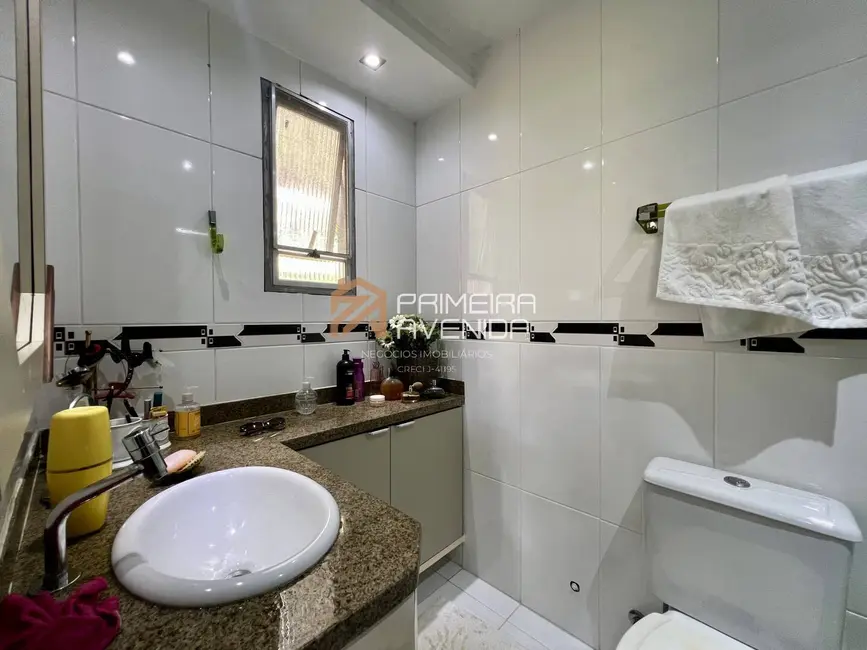 Apartamento com 3 quartos à venda, 137m2 em Ubatuba - SP - imagem 9 Foto 9 de Apartamento com 3 quartos à venda, 137m2 em Ubatuba - SP
