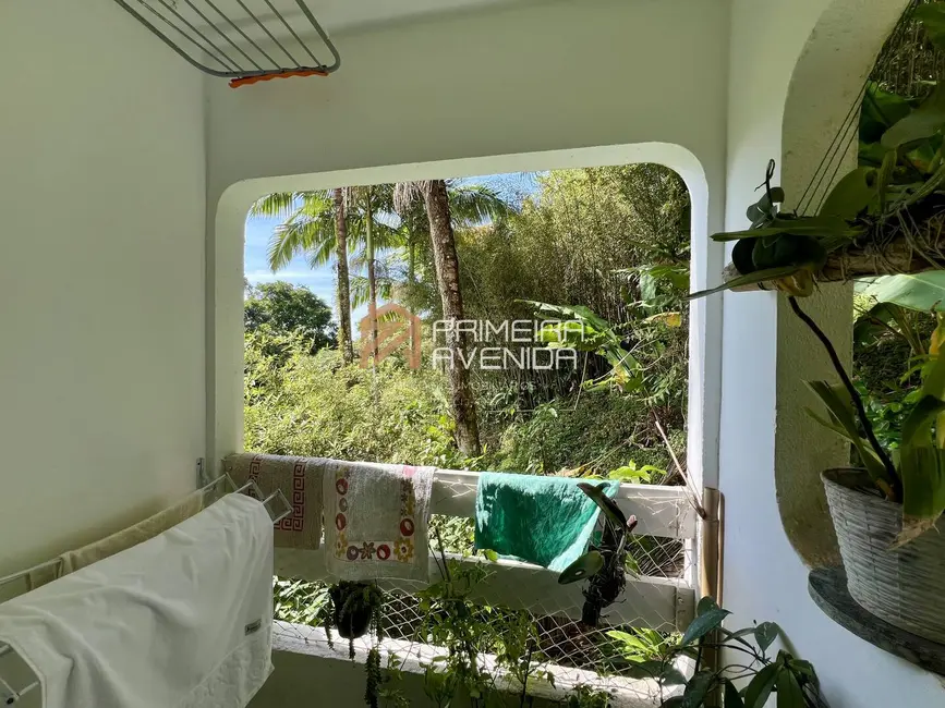 Apartamento com 3 quartos à venda, 137m2 em Ubatuba - SP - imagem 8 Foto 8 de Apartamento com 3 quartos à venda, 137m2 em Ubatuba - SP