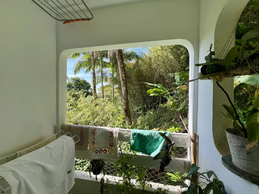 Foto 8 de Apartamento com 3 quartos à venda, 137m2 em Ubatuba - SP