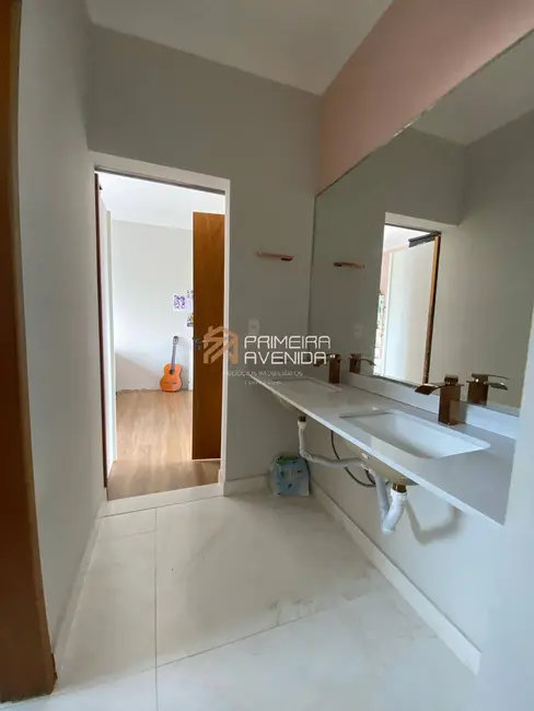 Casa com 3 quartos à venda, 311m2 em Sao Jose Dos Campos - SP - imagem 9 Foto 9 de Casa com 3 quartos à venda, 311m2 em Sao Jose Dos Campos - SP
