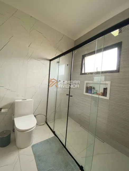 Casa com 3 quartos à venda, 311m2 em Sao Jose Dos Campos - SP - imagem 7 Foto 7 de Casa com 3 quartos à venda, 311m2 em Sao Jose Dos Campos - SP