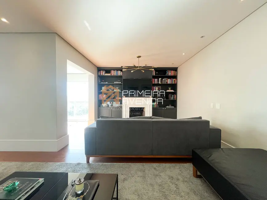 Foto 7 de Apartamento com 3 quartos à venda, 248m2 em Sao Jose Dos Campos - SP