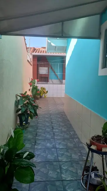 Casa com 2 quartos à venda, 112m2 em Jardim Itamaraty II, Pocos De Caldas - MG - imagem 9 Foto 9 de Casa com 2 quartos à venda, 112m2 em Jardim Itamaraty II, Pocos De Caldas - MG