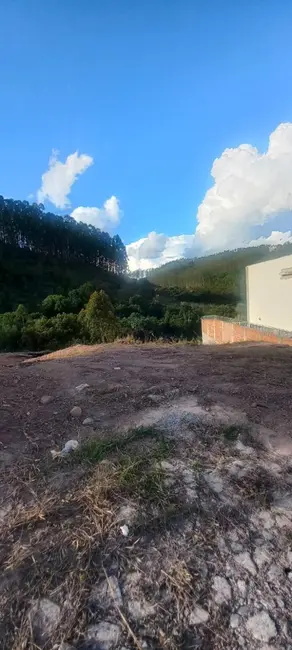 Terreno / Lote à venda, 275m2 em Loteamento Residencial Tiradentes, Pocos De Caldas - MG - imagem 4 Foto 4 de Terreno / Lote à venda, 275m2 em Loteamento Residencial Tiradentes, Pocos De Caldas - MG