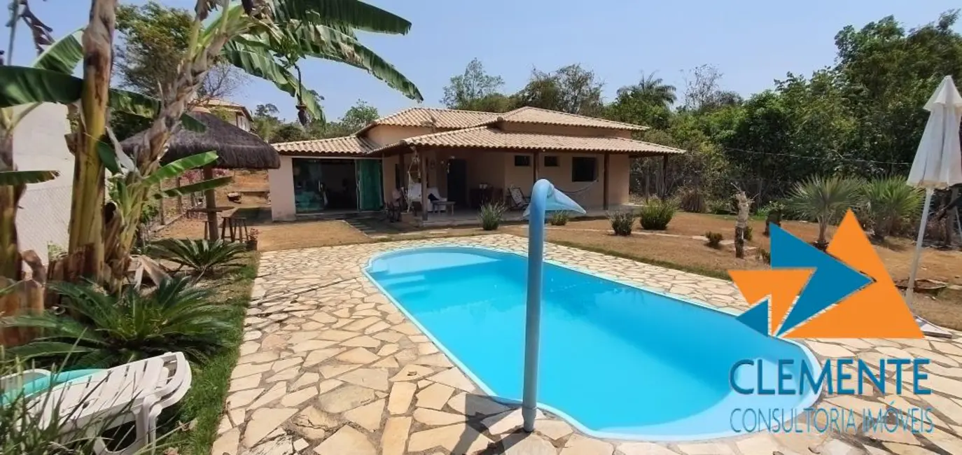 Foto 3 de Casa de Condomínio com 3 quartos à venda, 150m2 em Jaboticatubas - MG