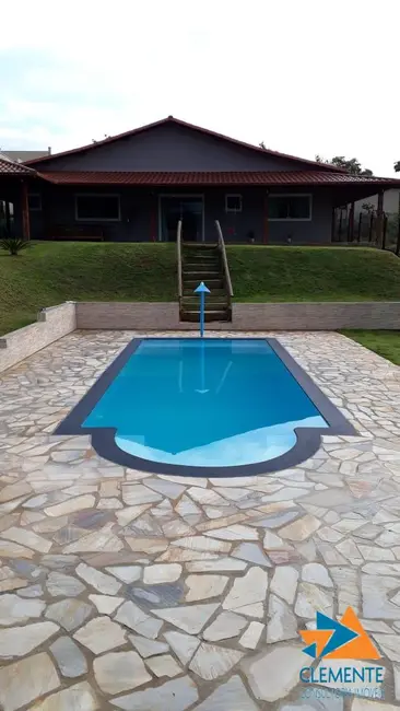 Foto 2 de Casa de Condomínio com 4 quartos à venda, 200m2 em Jaboticatubas - MG