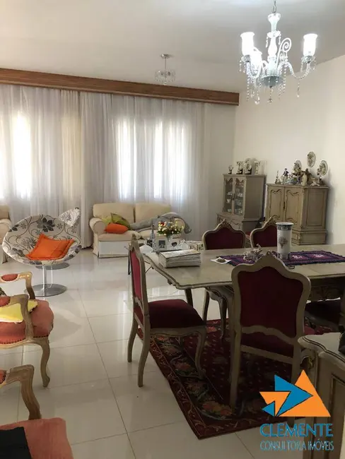 Foto 3 de Casa de Condomínio com 4 quartos à venda, 400m2 em Jaboticatubas - MG