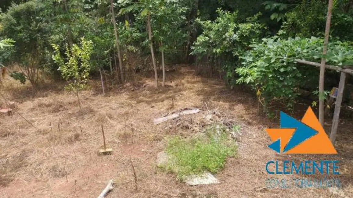 Foto 4 de Casa de Condomínio com 2 quartos à venda, 150m2 em Jaboticatubas - MG