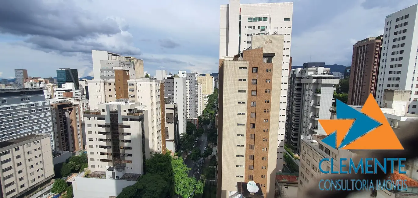 Apartamento com 4 quartos à venda, 180m2 em Santo Agostinho, Belo Horizonte - MG - imagem 7 Foto 7 de Apartamento com 4 quartos à venda, 180m2 em Santo Agostinho, Belo Horizonte - MG