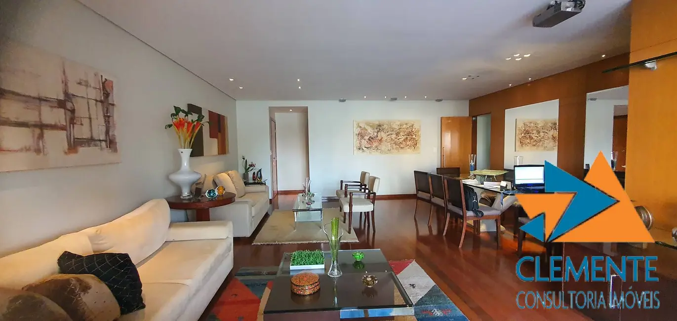 Apartamento com 4 quartos à venda, 195m2 em Lourdes, Belo Horizonte - MG - imagem 9 Foto 9 de Apartamento com 4 quartos à venda, 195m2 em Lourdes, Belo Horizonte - MG