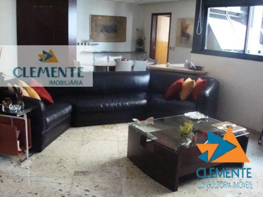 Apartamento com 4 quartos à venda, 303m2 em Lourdes, Belo Horizonte - MG - imagem 5 Foto 5 de Apartamento com 4 quartos à venda, 303m2 em Lourdes, Belo Horizonte - MG