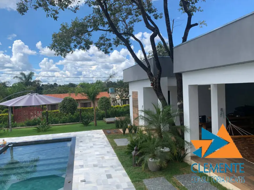 Foto 2 de Casa de Condomínio com 3 quartos à venda, 291m2 em Jaboticatubas - MG