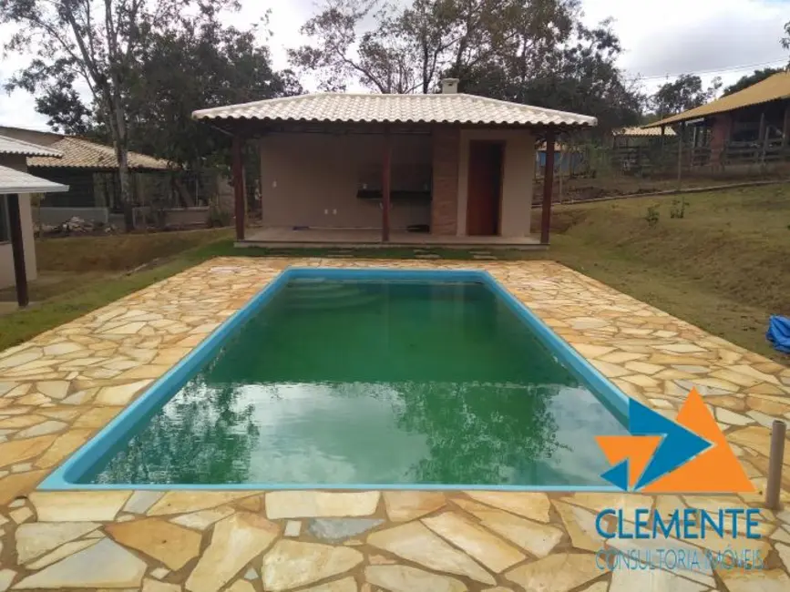 Foto 3 de Casa de Condomínio com 3 quartos à venda, 140m2 em Jaboticatubas - MG