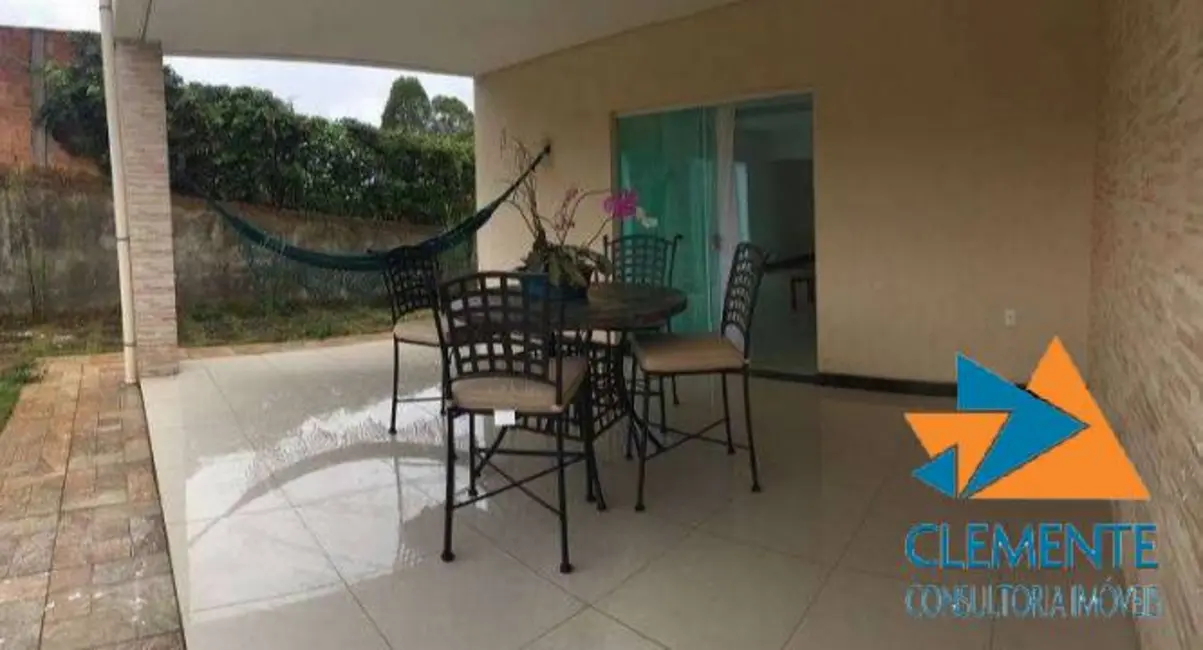 Foto 4 de Casa de Condomínio com 3 quartos à venda, 200m2 em Jaboticatubas - MG