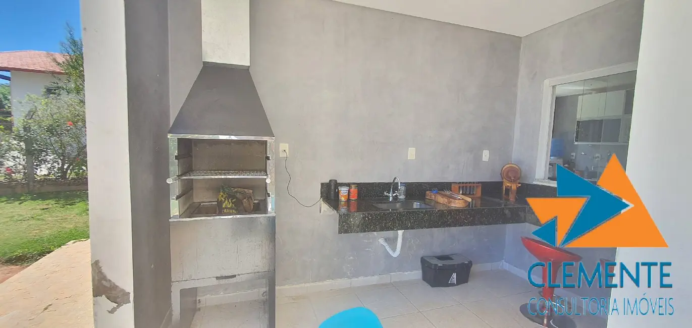 Casa de Condomínio com 3 quartos à venda, 200m2 em Jaboticatubas - MG - imagem 8 Foto 8 de Casa de Condomínio com 3 quartos à venda, 200m2 em Jaboticatubas - MG